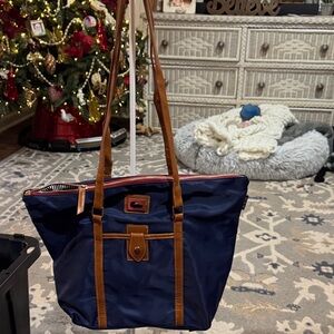 Stylish Dooney & Bourke Navy and Tan nylon and leather Tote Bag